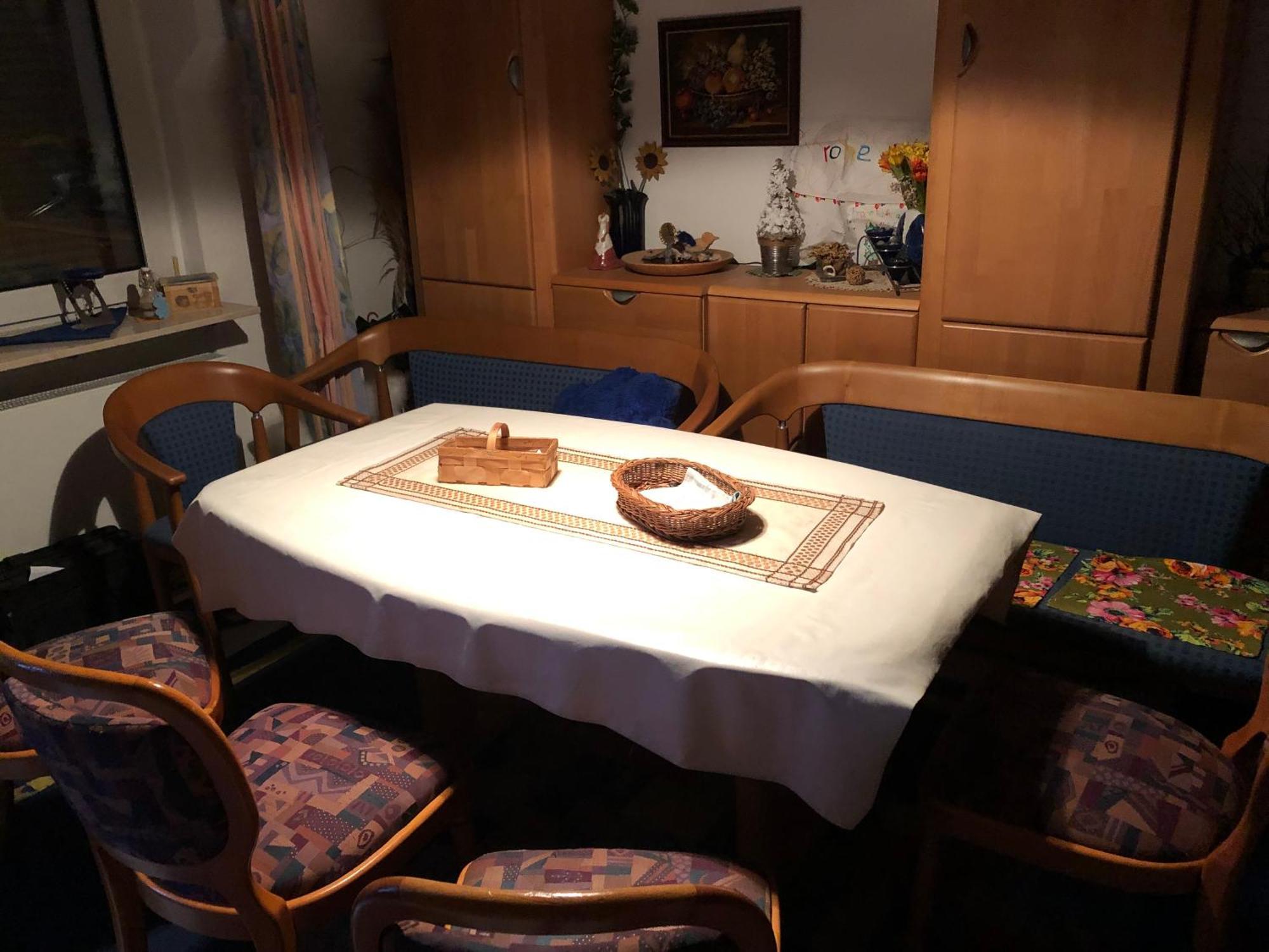 Grosses Mit Bad Und Garten In Privathaus Hell, Gemuetlich, Massivholz Winningen